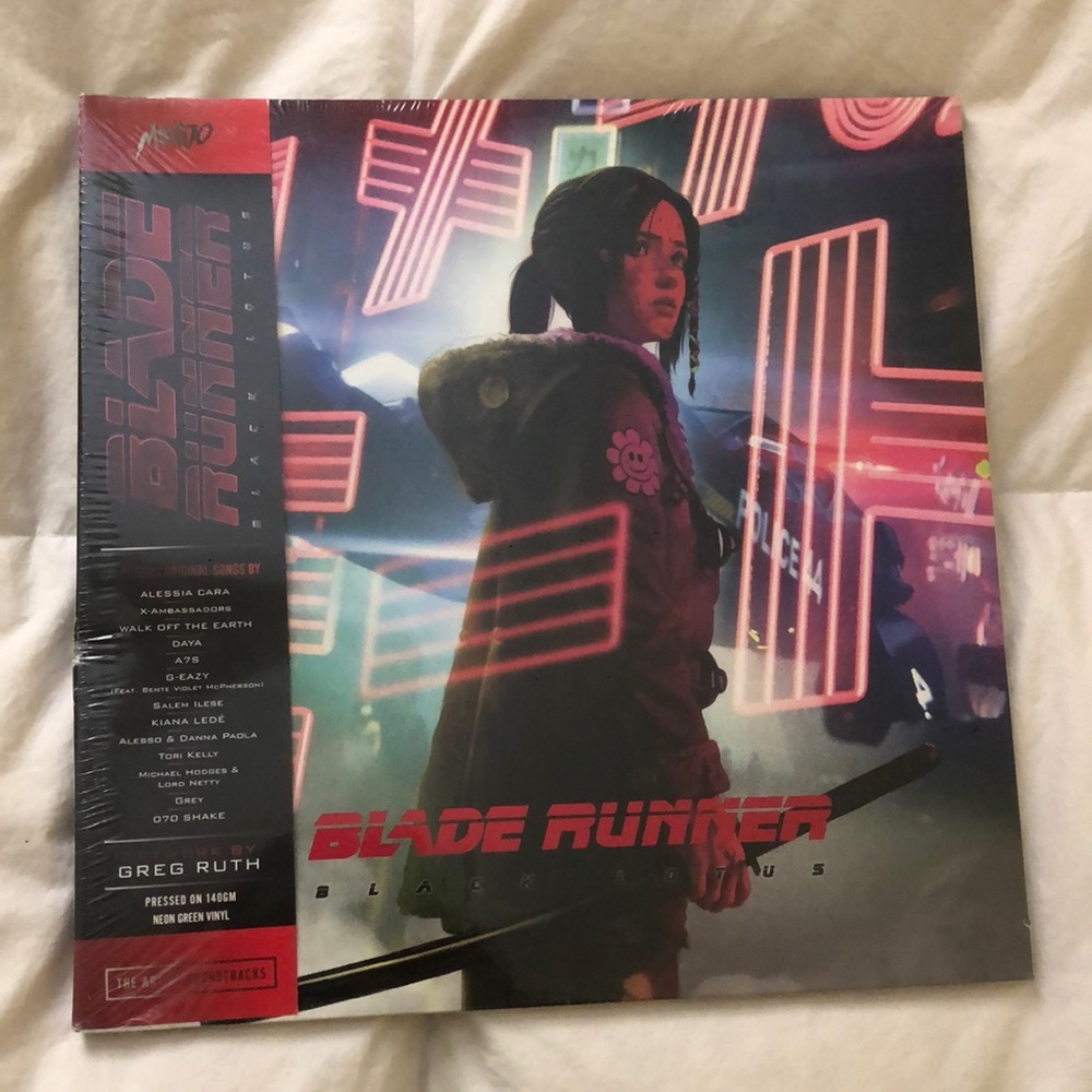 Sealed Brand New BLADE RUNNER artist soundtrack Neon Green Vinyl UO exclusive